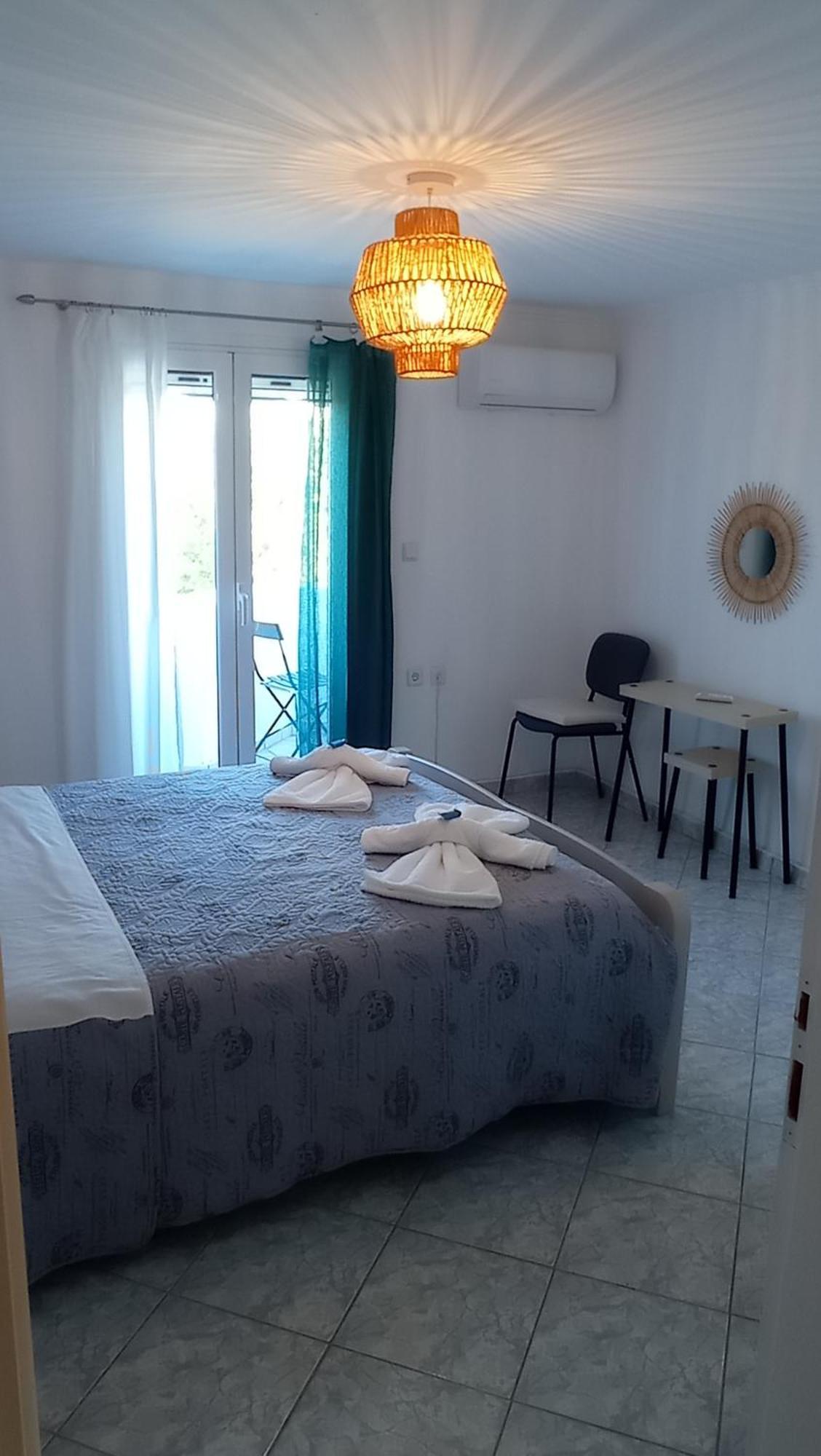 Acheron Rooms Preveza Esterno foto